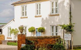 Smallbrook Cottage